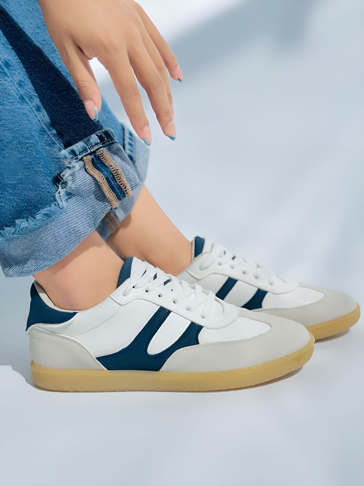 SAMBA - AZUL MARINO CON BEIGE Y BLANCO