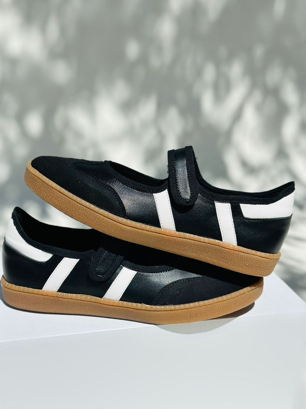 S.JANES - NEGRO