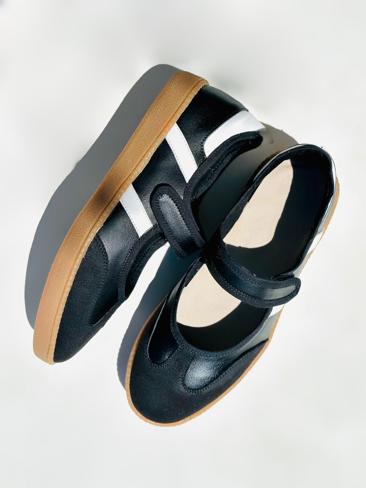 S.JANES - NEGRO